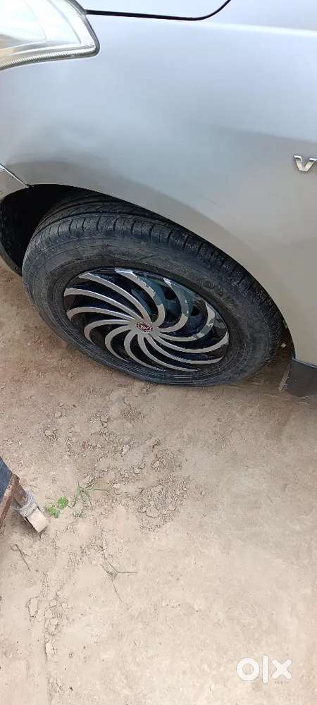 Maruti Suzuki Swift Vxi 2015