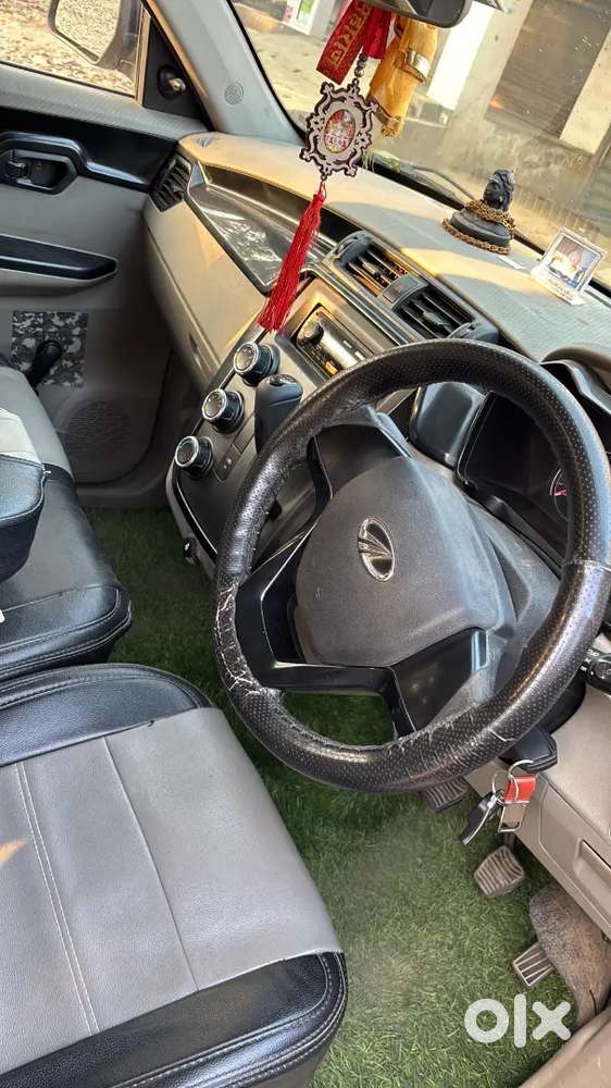 Mahindra Kuv 100 2016 Diesel 64000 Km Driven