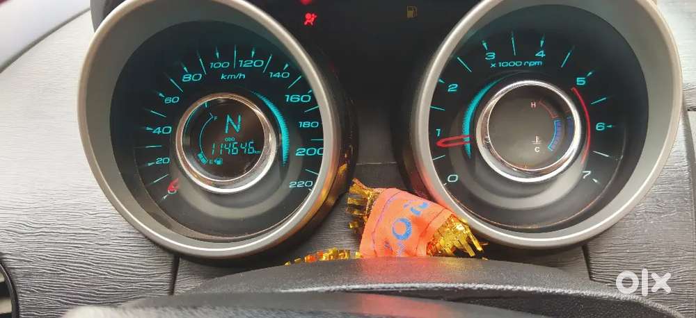 Mahindra Xuv500 2016 Diesel 114000 Km Driven