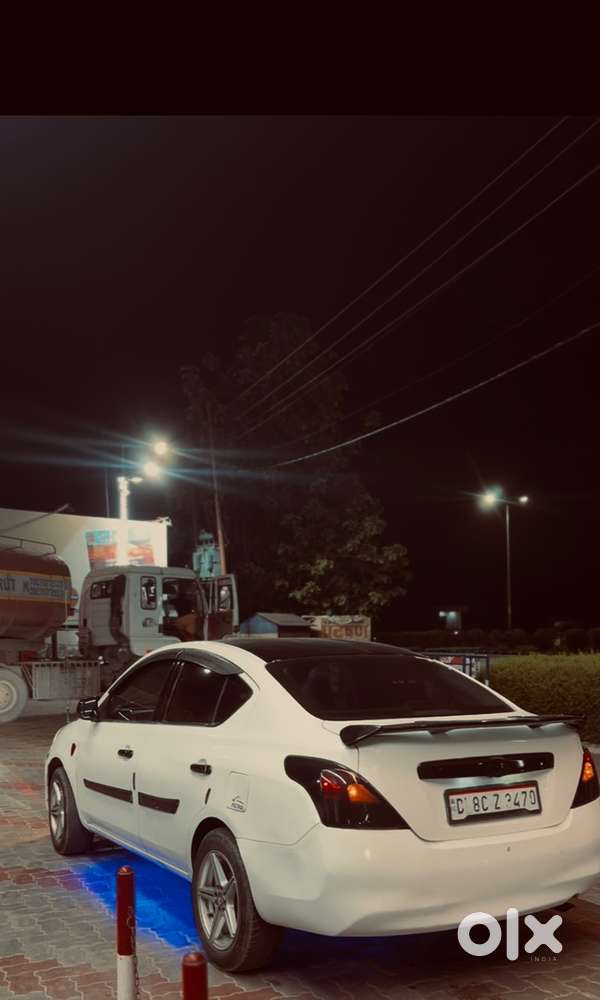 Nissan Sunny Petrol 2013
