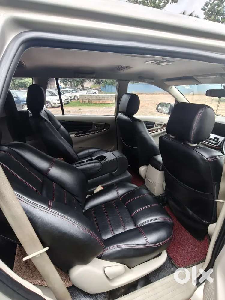 2014 Innova 2.5v Good Maintenance