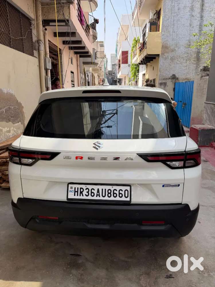 Maruti Suzuki Brezza 2025 Lxi Smart Hybrid