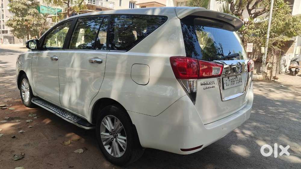 Toyota Innova Crysta 2.8z Automatic, 2007, Diesel