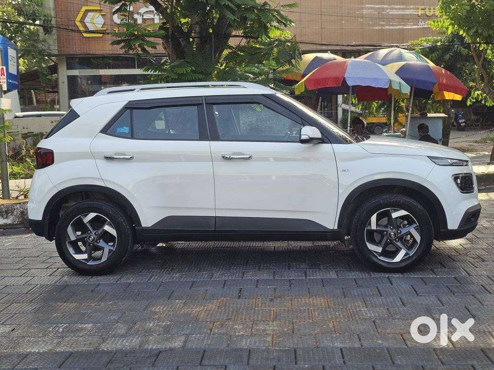 Hyundai Venue Sx Plus Turbo Dct, 2021, Petrol