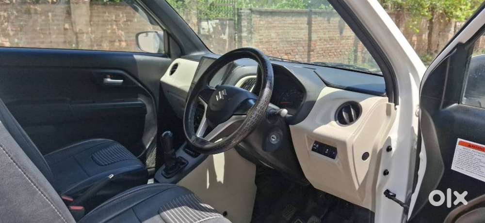 Maruti Suzuki Wagon R 1.0 Vxi Cng, 2025, Cng & Hybrids