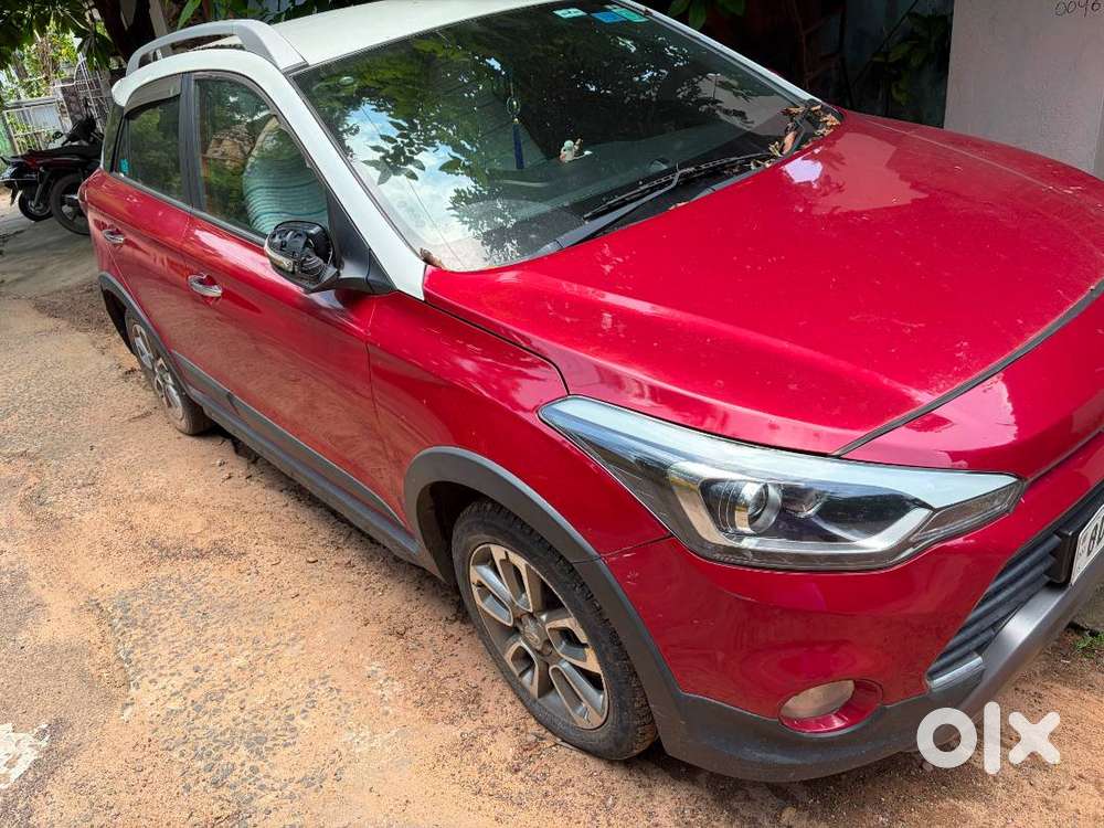 Hyundai I20 Active 2017 Petrol Well Maintained
