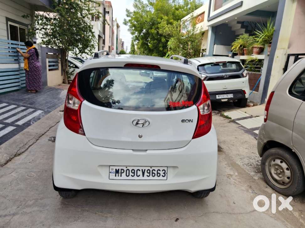 Hyundai Eon Era +, 2017, Petrol