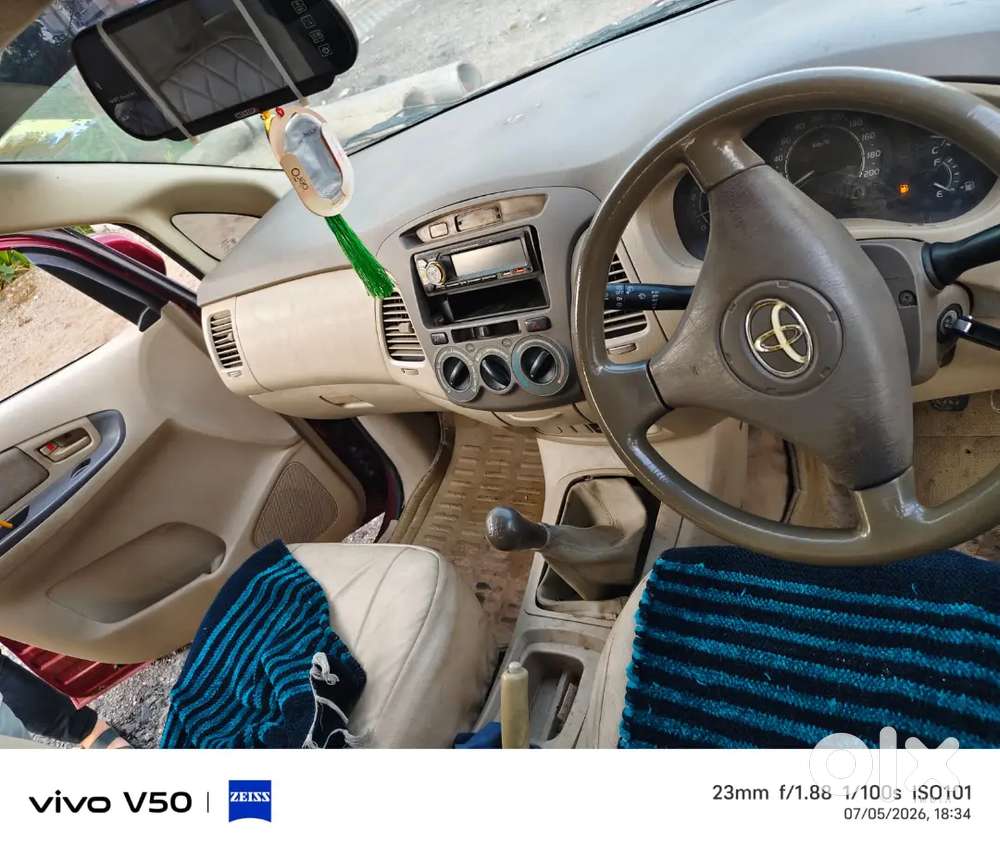 Toyota Innova Hycross 2.0 2005