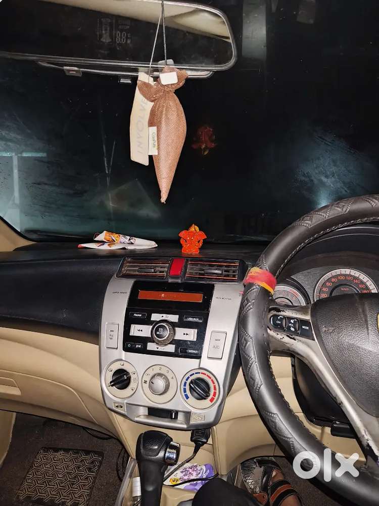 Honda City 1.5 V 2011 Cng Automatic- Top Model