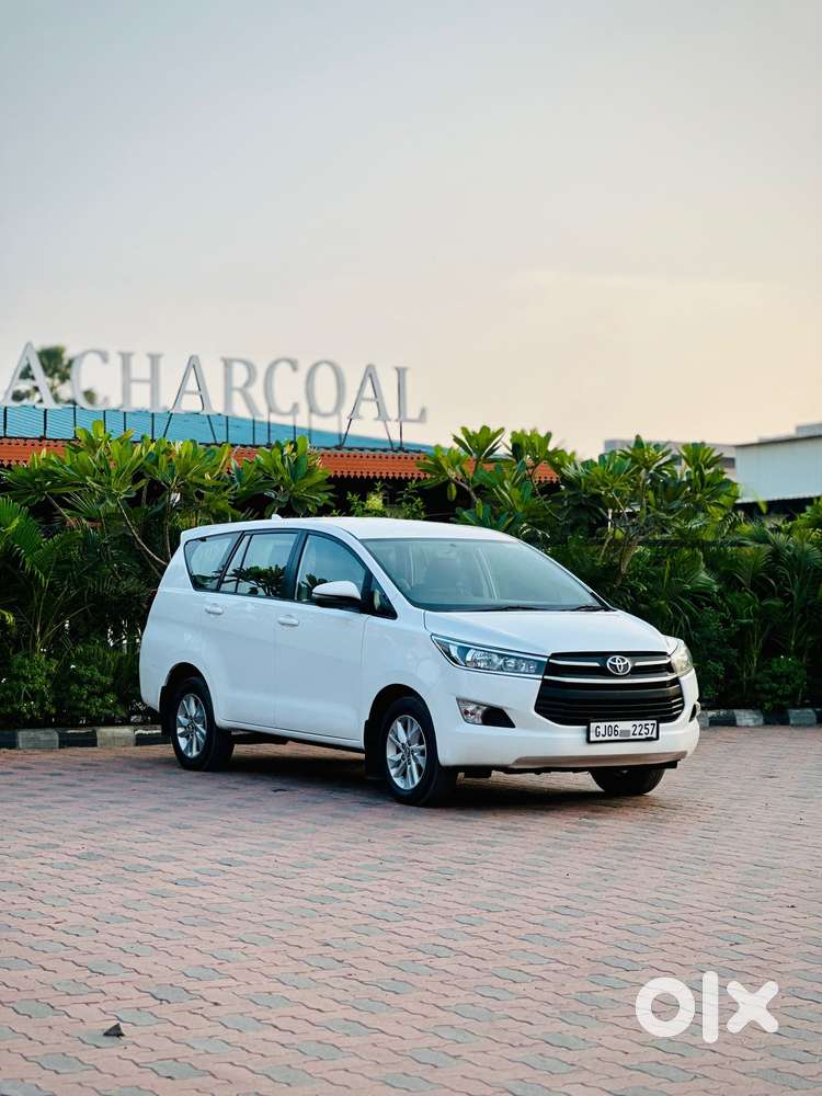 Toyota Innova Crysta 2.4 G Mt, 2019, Diesel