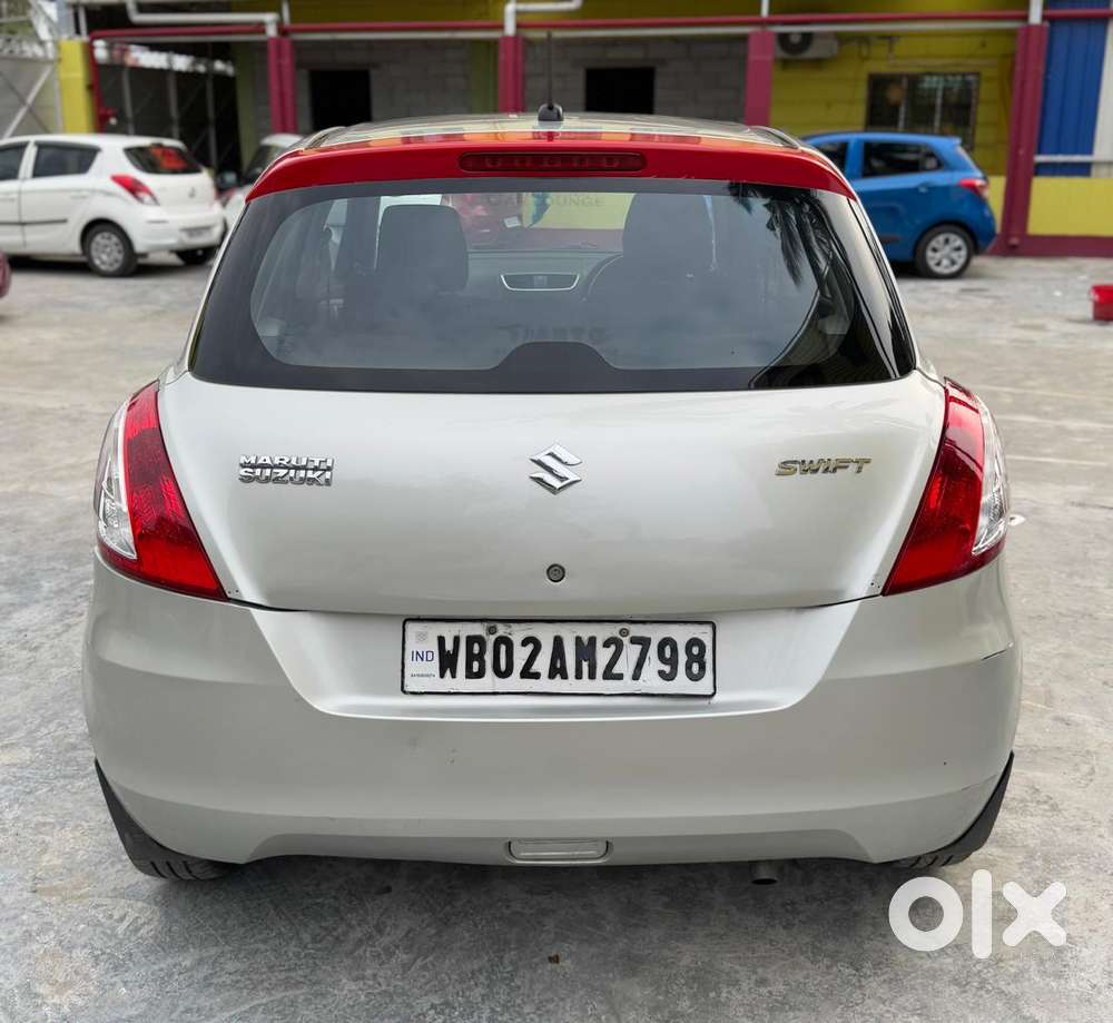 Maruti Suzuki Swift 1.2 Lxi (o), 2017, Petrol