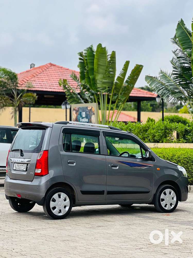 Maruti Suzuki Wagon R Vxi Amt Opt, 2016, Petrol