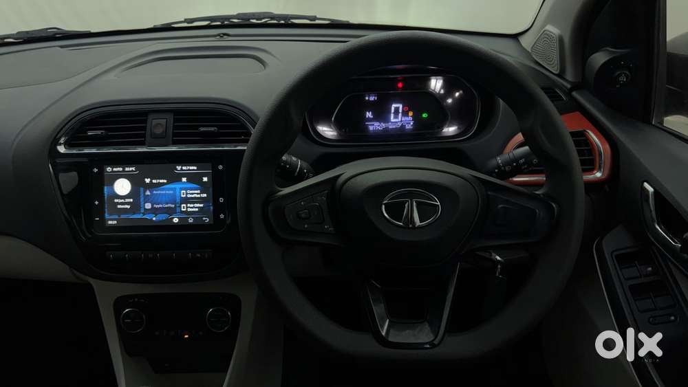 Tata Tiago Xza Plus, 2022, Petrol