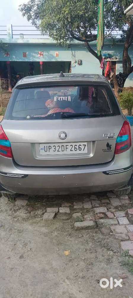 Skoda Fabia 2010 Model Year Petrol /cng Car