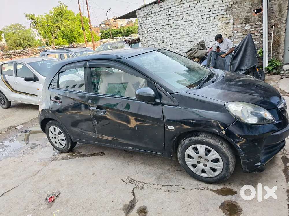 Honda Brio Black Beauty Car Well Maintained And Good Mileage Car