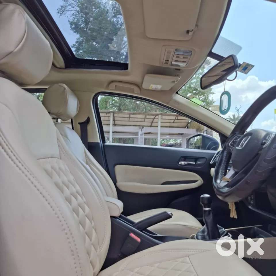 Honda City Zx, 2023, Petrol