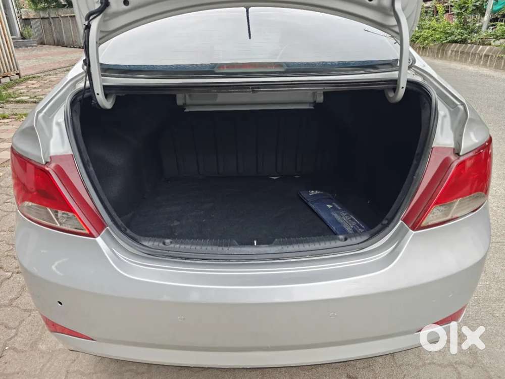 Hyundai Verna 1.6 Vtvt Sx, 2015, Petrol