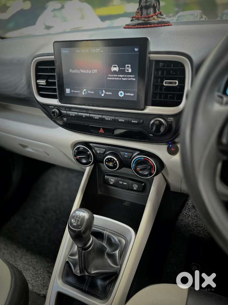 Hyundai Venue 1.2 S Plus, 2023, Cng & Hybrids