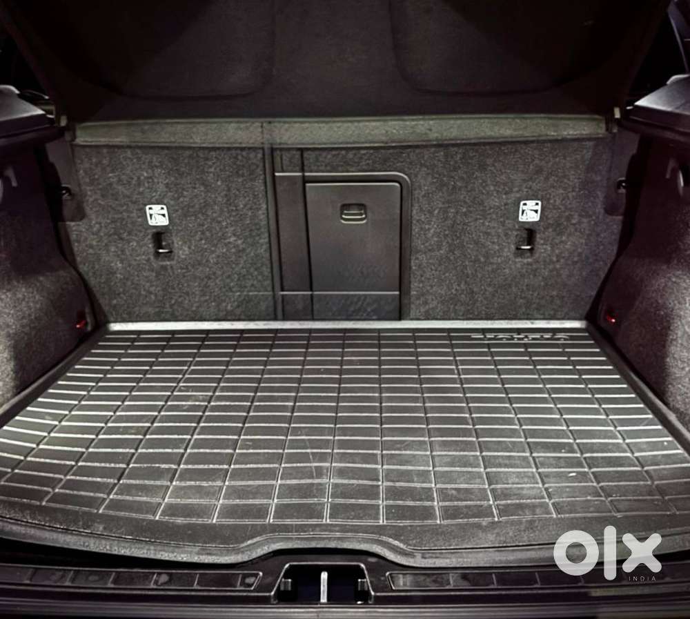 Volvo Xc40 D4 R-design, 2022, Petrol