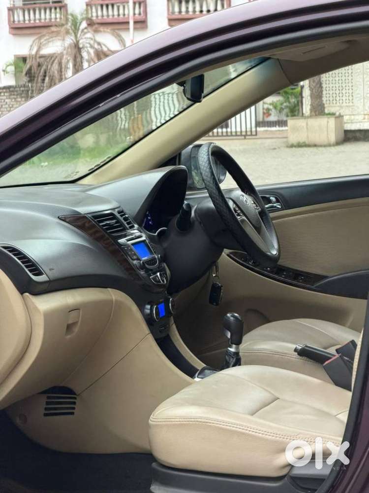 Hyundai Verna Vtvt 1.6 Sx, 2013, Petrol
