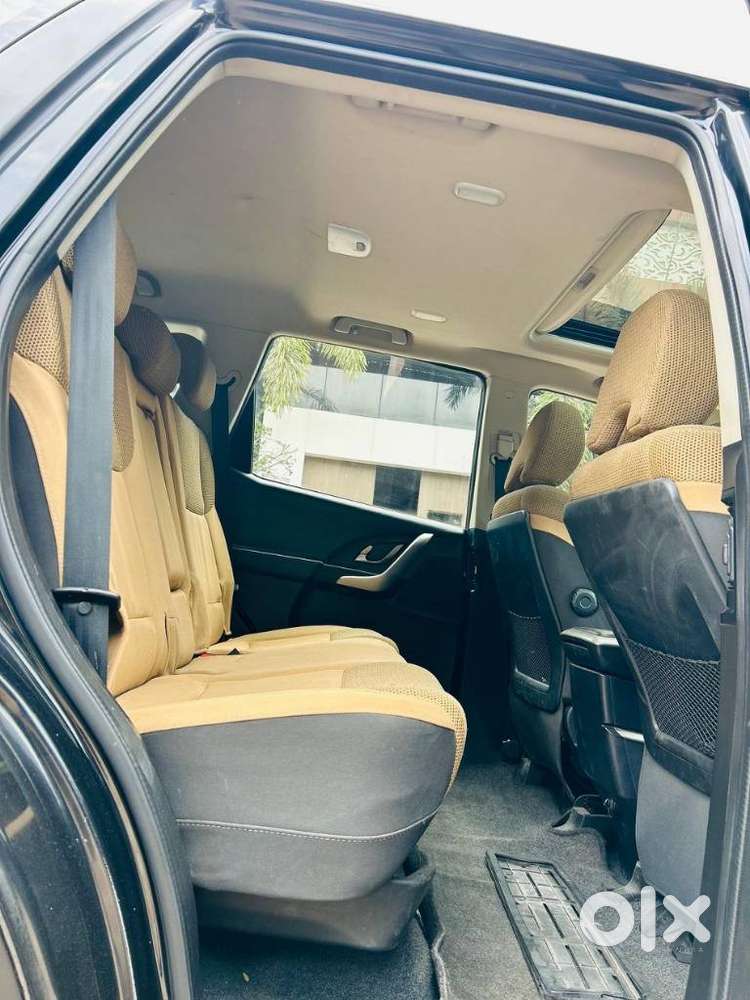 Mahindra Xuv500 W9, 2018, Diesel