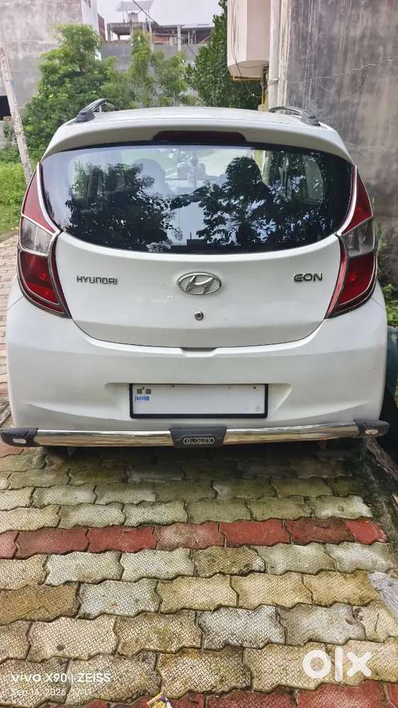 Hyundai Eon Magna + 2015