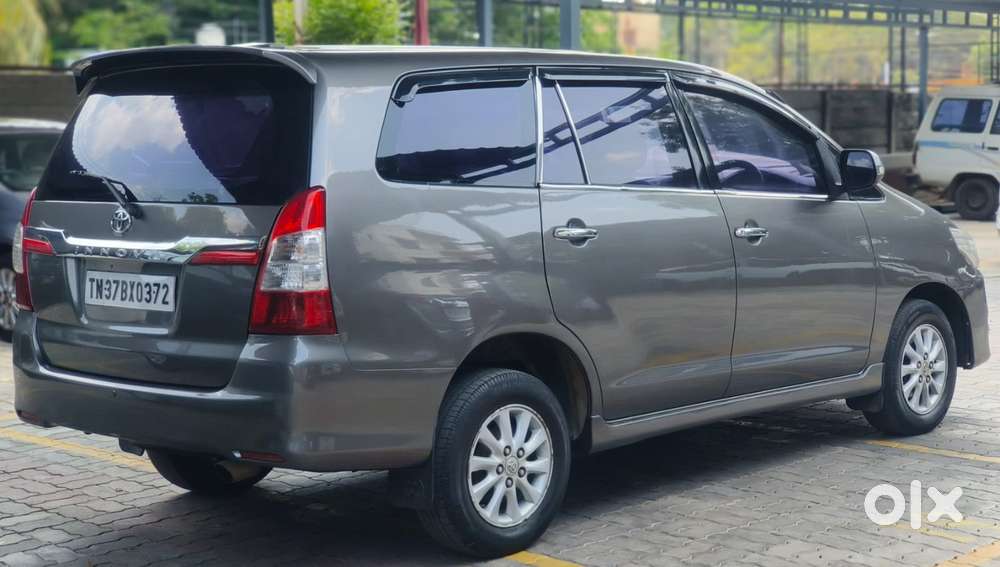 Toyota Innova 2.5 V 7 Str, 2012, Diesel