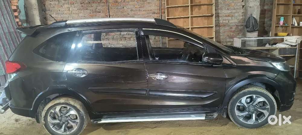 Honda Br-v 2016 Cng & Hybrids 73000 Km Driven
