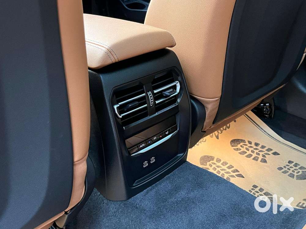 Bmw 3 Series, 2025, Petrol