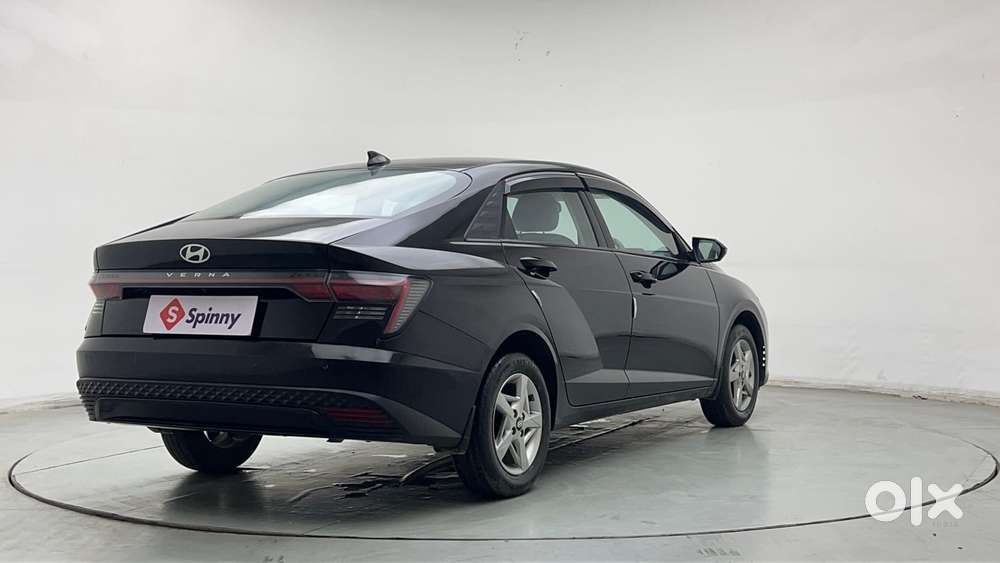 Hyundai Verna 1.5 S Vtvt, 2023, Petrol