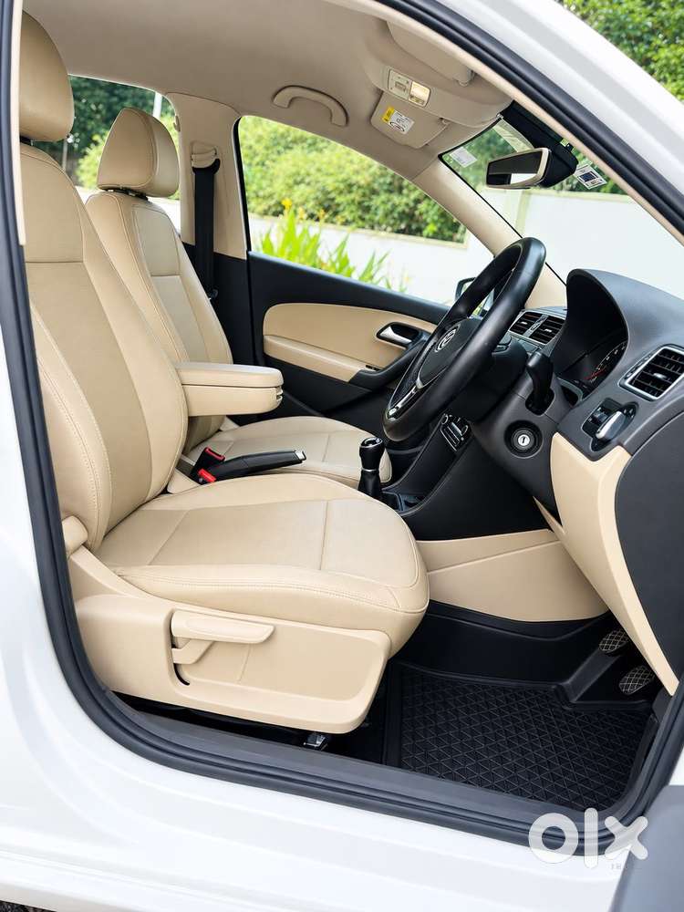 Volkswagen Vento 1.6 Highline, 2019, Petrol