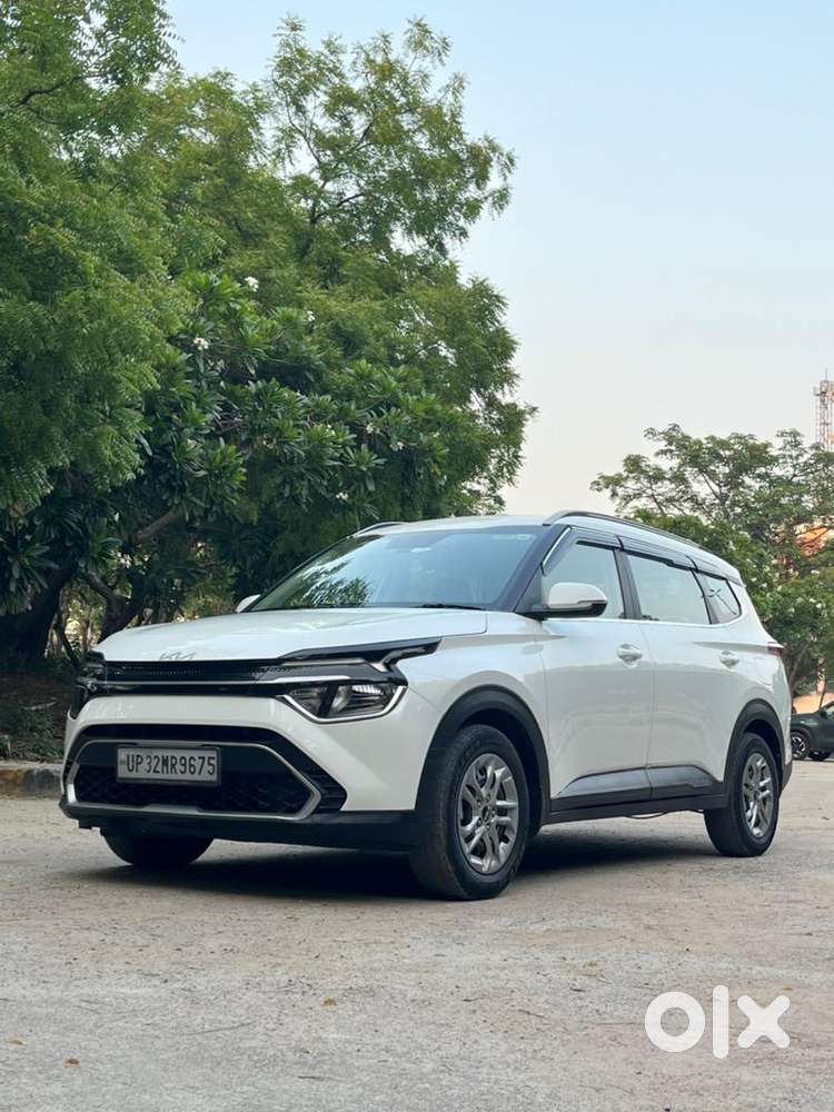 Kia Carens 2022 Diesel 61300 Km Driven