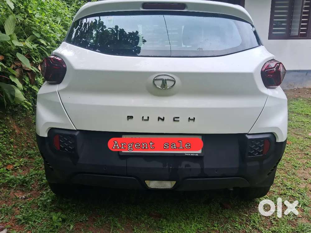 Tata Punch Revotron 2022 Adventure Amt