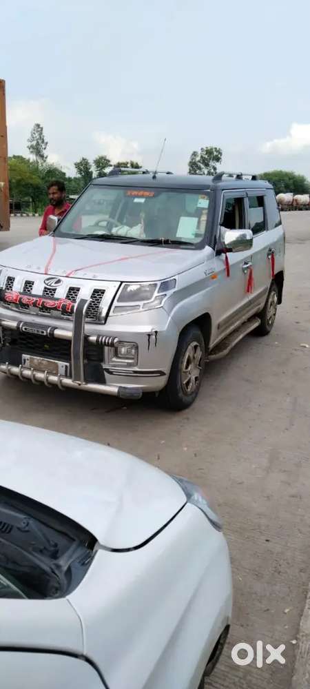 Mahindra Tuv 300 2019