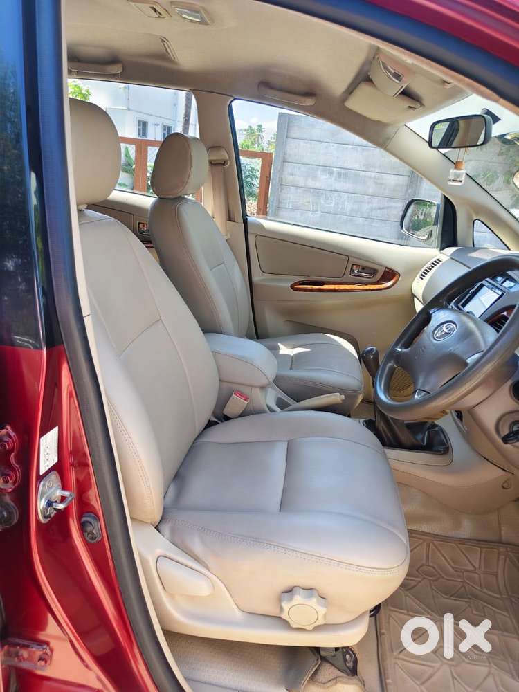 Toyota Innova 2.5 V 7 Str, 2007, Diesel