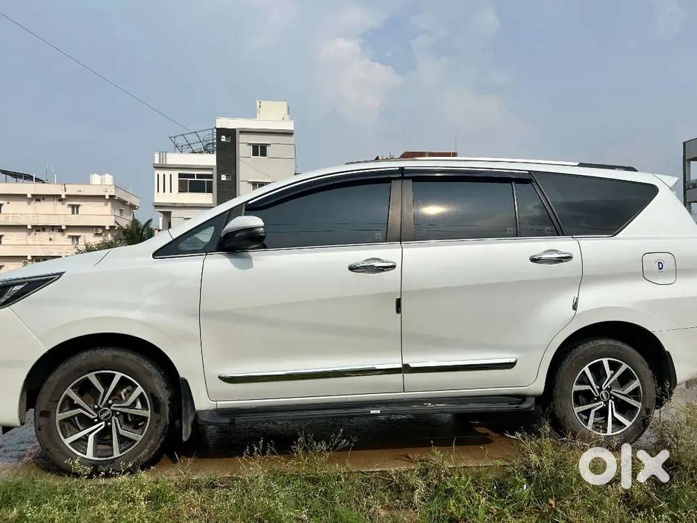Toyota Innova Crysta Gx 2.4 Mt 2026