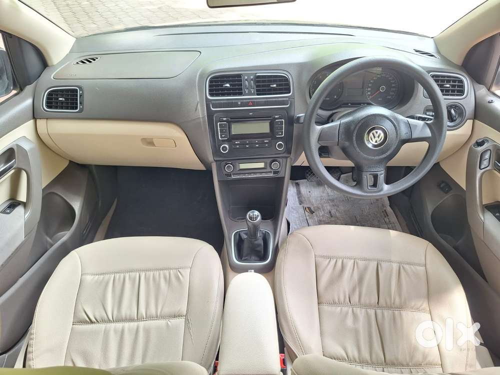 Volkswagen Vento Petrol Highline, 2011, Petrol