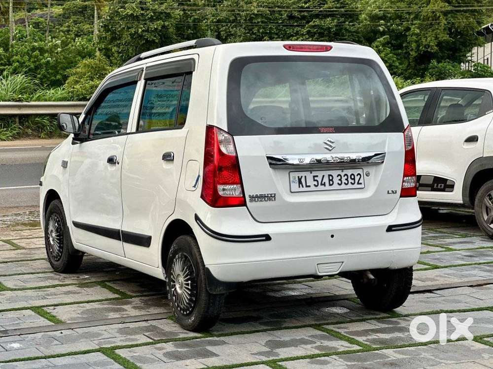 Maruti Suzuki Wagon R Lxi, 2010, Petrol