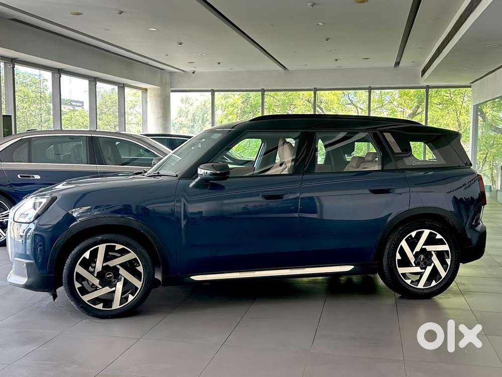 Mini Countryman Electric Favoured Pack, 2025, Electric