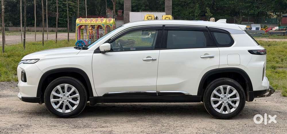 Maruti Suzuki Grand Vitara 1.5 Delta Cng, 2024, Cng & Hybrids