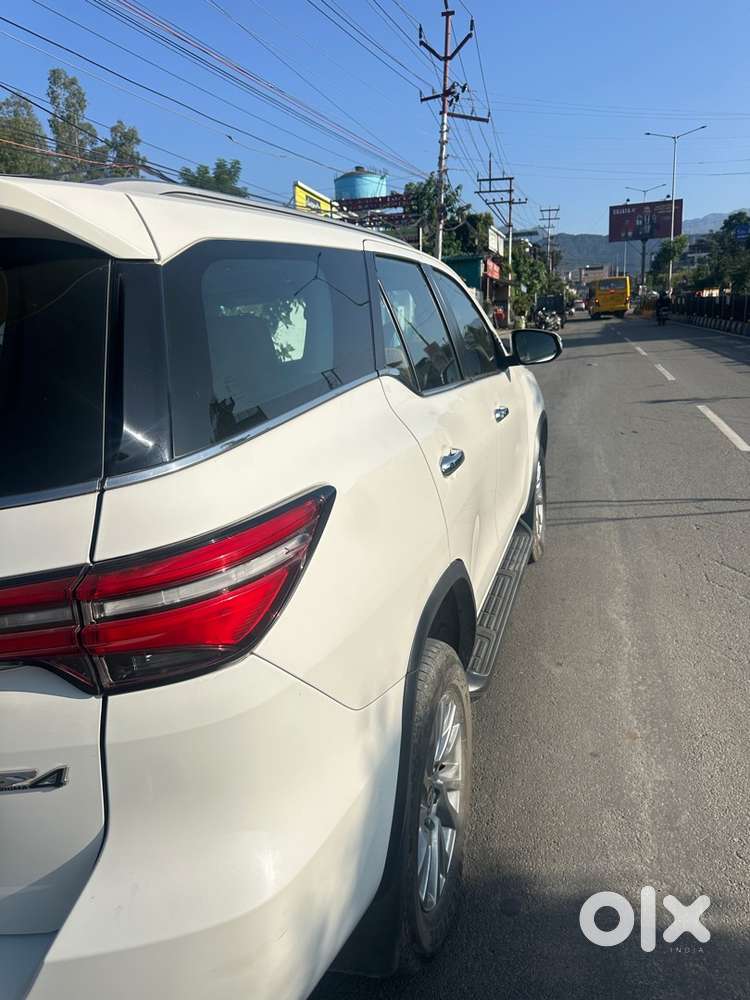 Toyota Fortuner Diesel 2024