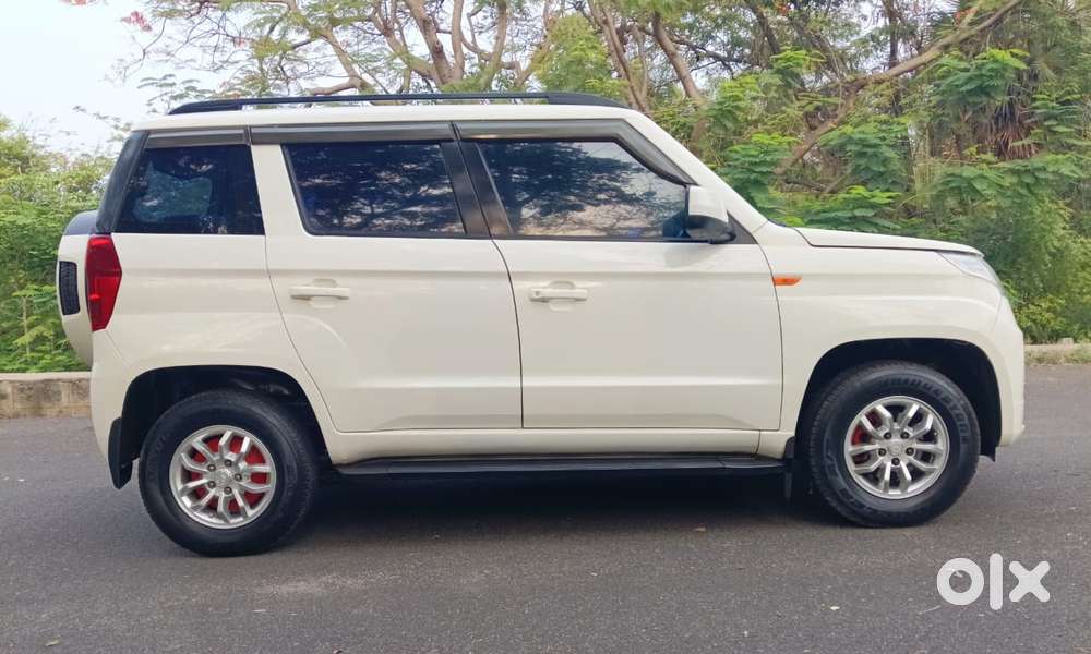 Mahindra Tuv 300 T8, 2017, Diesel