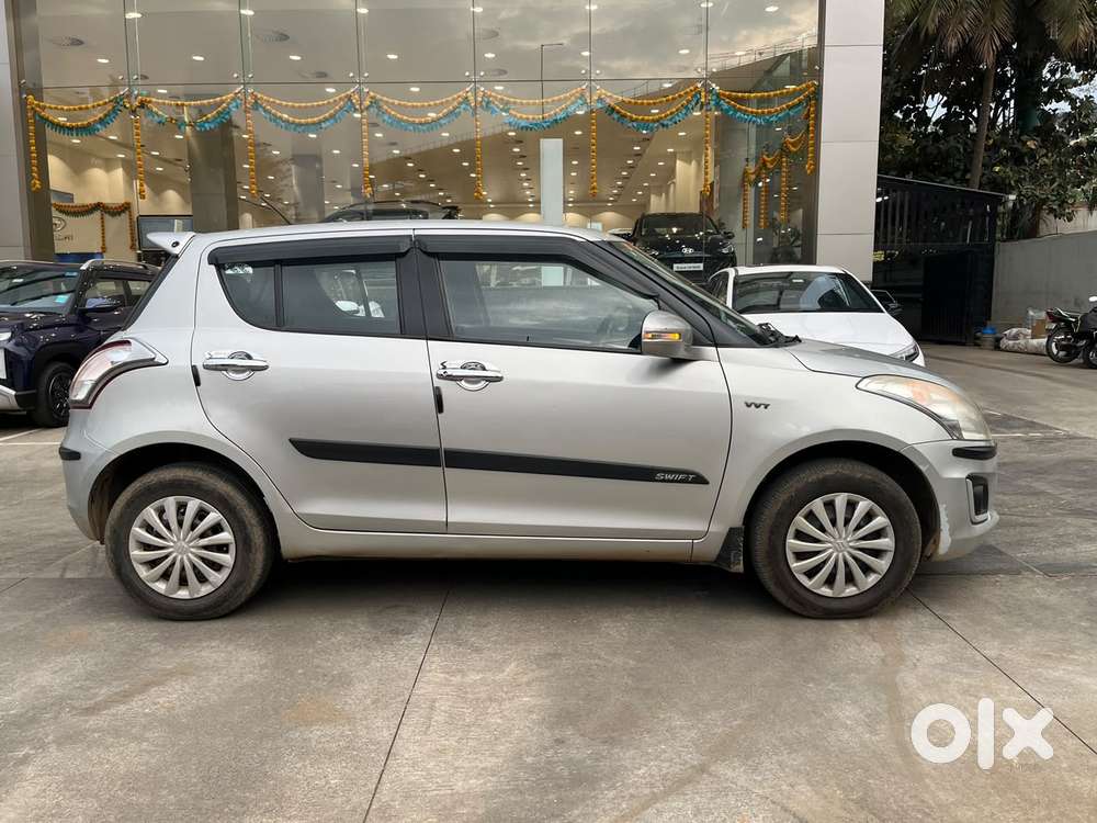 Maruti Suzuki Swift 1.2 Vxi (o), 2017, Petrol