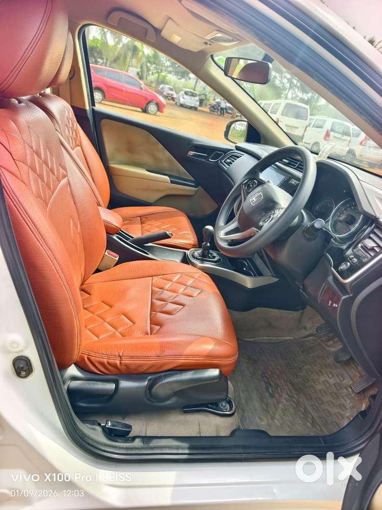 Honda City I-vtec V, 2018, Petrol