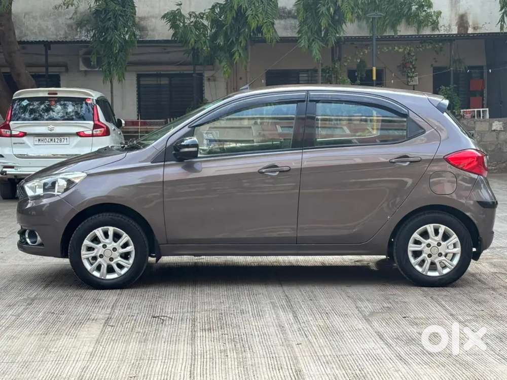 Tata  Tiago Xz Petrol Cng 
Model2018(4)
Owner 2
 Running_126,000km