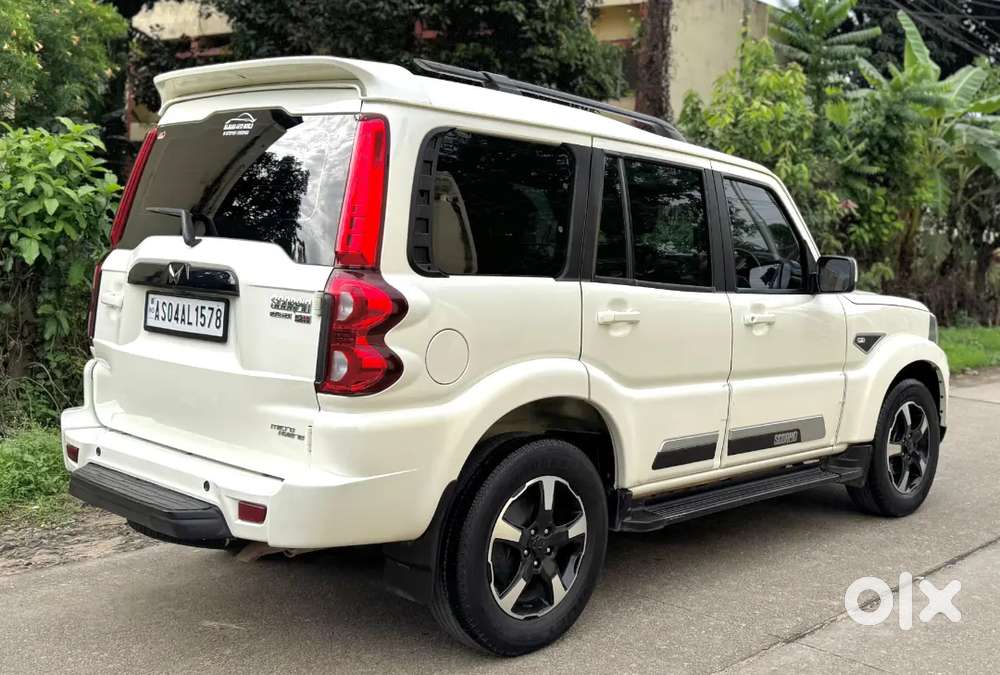 Mahindra Scorpio Classic 2023 Diesel 7 Str