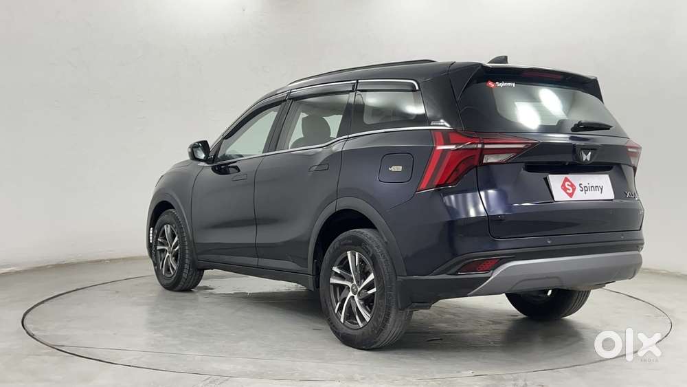 Mahindra Xuv700 2.0 Ax 5 Petrol At Str, 2022, Petrol