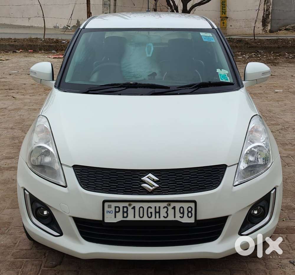 Maruti Suzuki Swift Vxi Abs Bsiv, 2017, Petrol