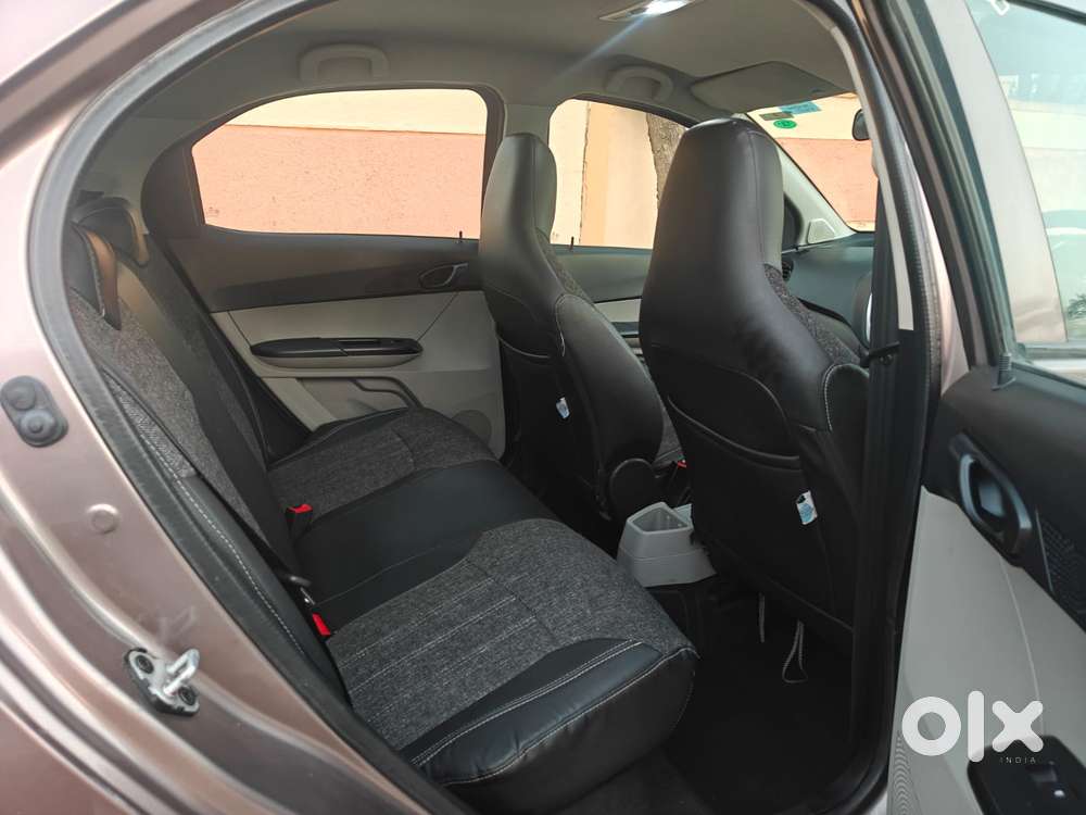 Tata Tiago 1.2 Revotron Xt Option, 2017, Petrol
