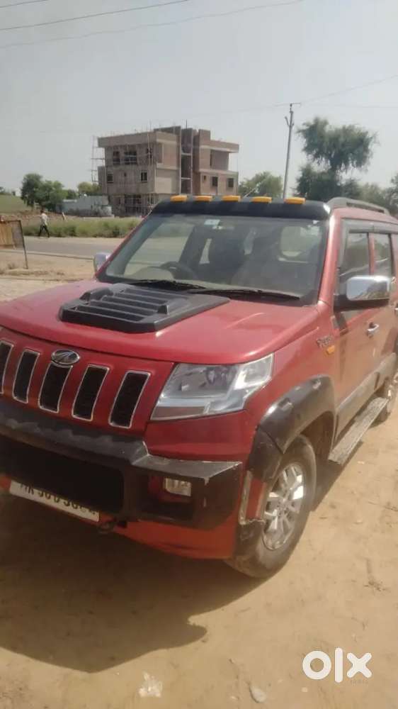 Mahindra Xuv300 2016 Diesel 120000 Km Driven